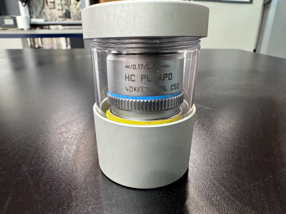 Image of Leica HC PL APO 40x/1.30 Oil CS2 Microscope Objective